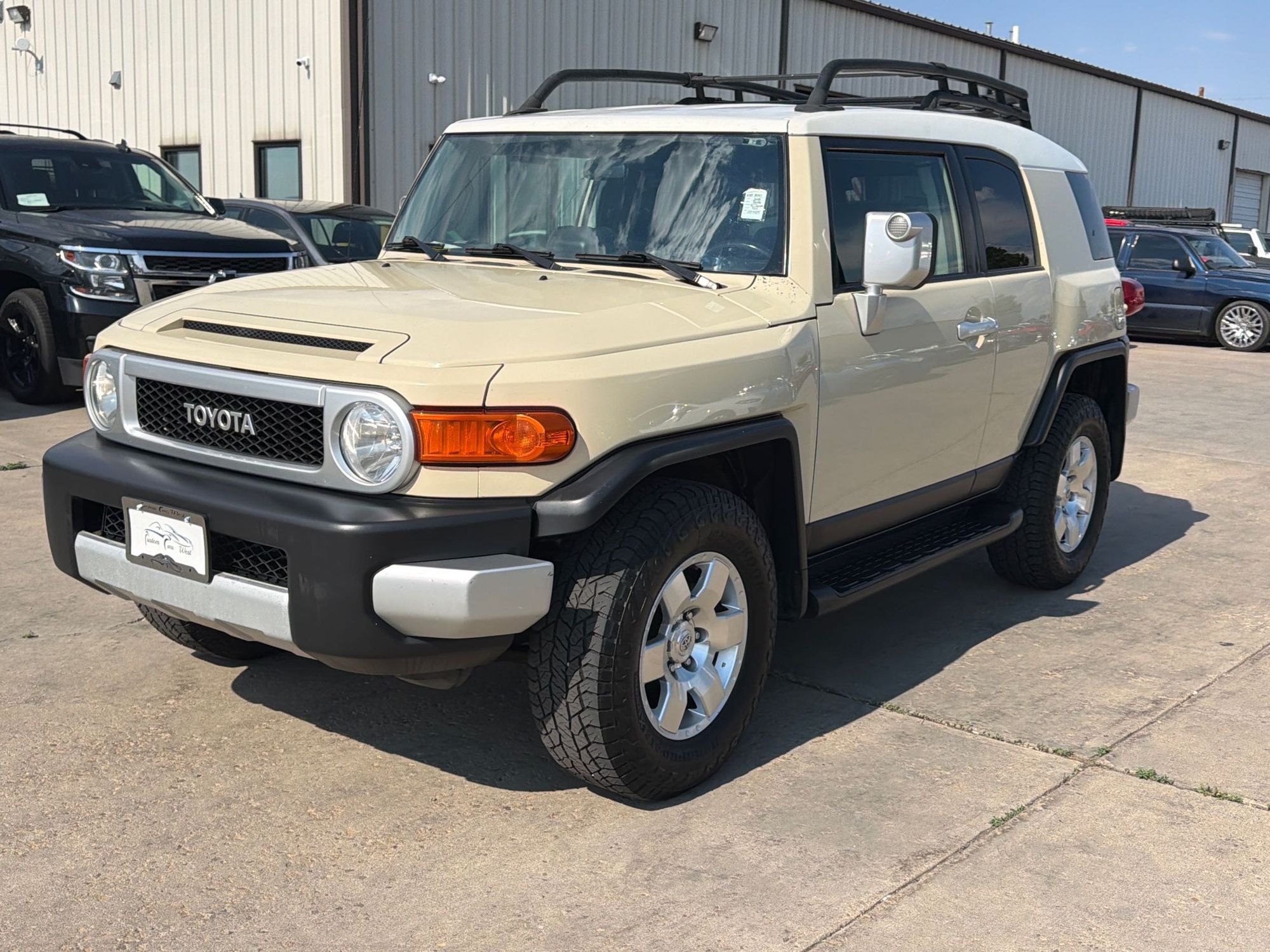 toyota fj cruiser 2008 JTEBU11F28K054725 image toyota fj cruiser 2008 JTEBU11F28K054725 image